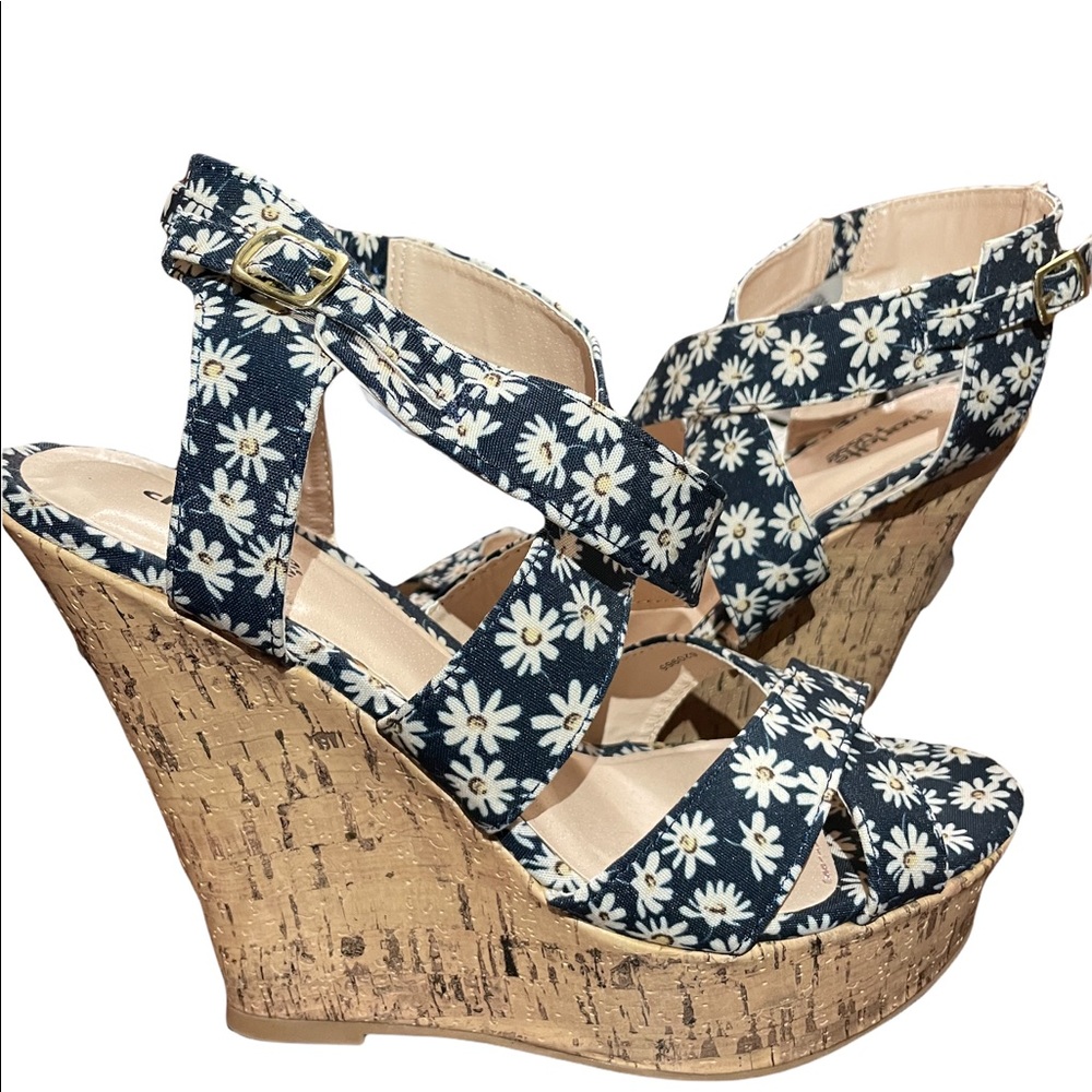 Charlotte Russet Wedges.